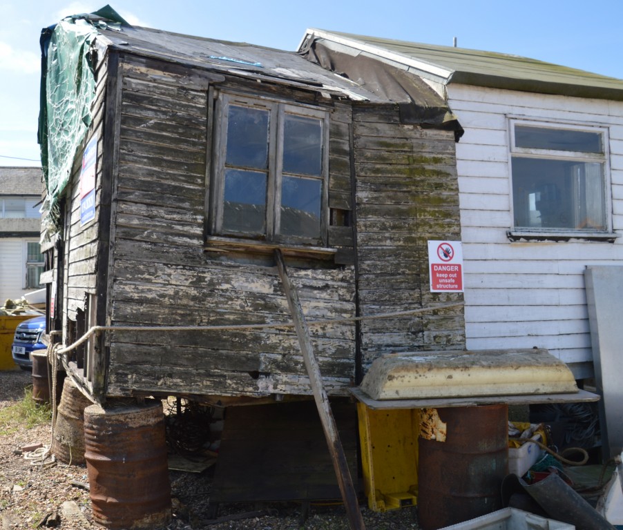 FXT Ferry Fishermans hut DSC_7181.JPG